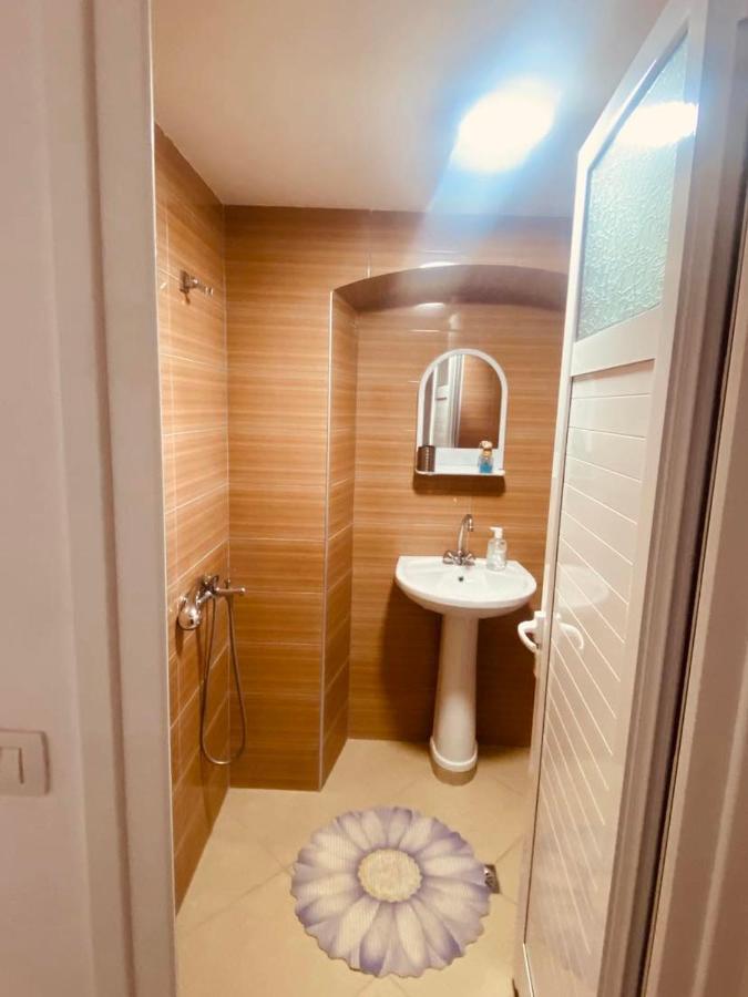 Sofia'S Rooms Himare Ngoại thất bức ảnh